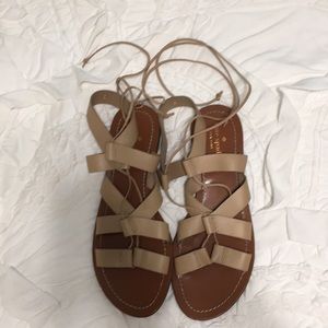 Kate Spade Tie-up shoes